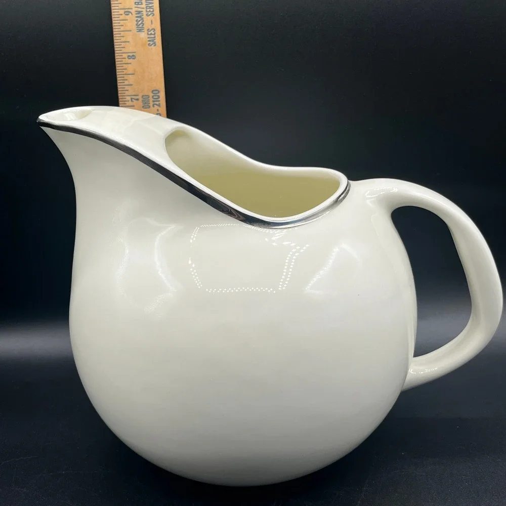 Vtg Universal Ballerina Ball Pitcher 22 Carat Platinum Trimmed White Cream 1960s